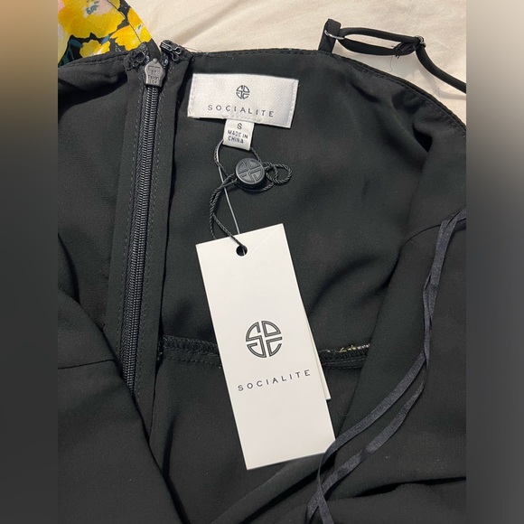 Socialite Sleeveless Tank Floral Dress NWT🌹 - Picture 6 of 7